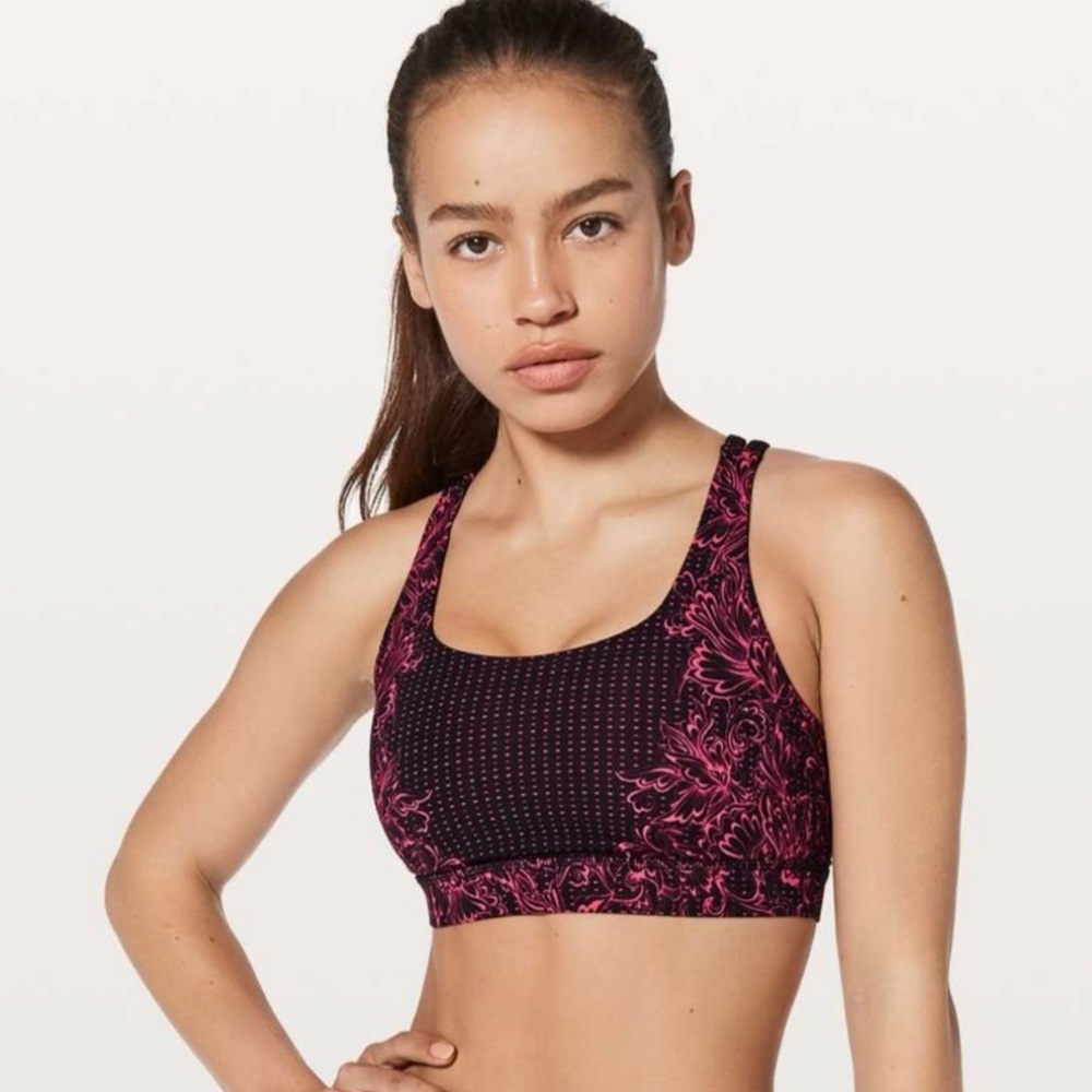 Lululemon Energy Bra Medium Support Size 4, Red Pattern